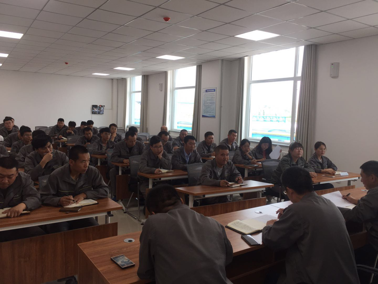 esball(�й���)�ٷ���վ