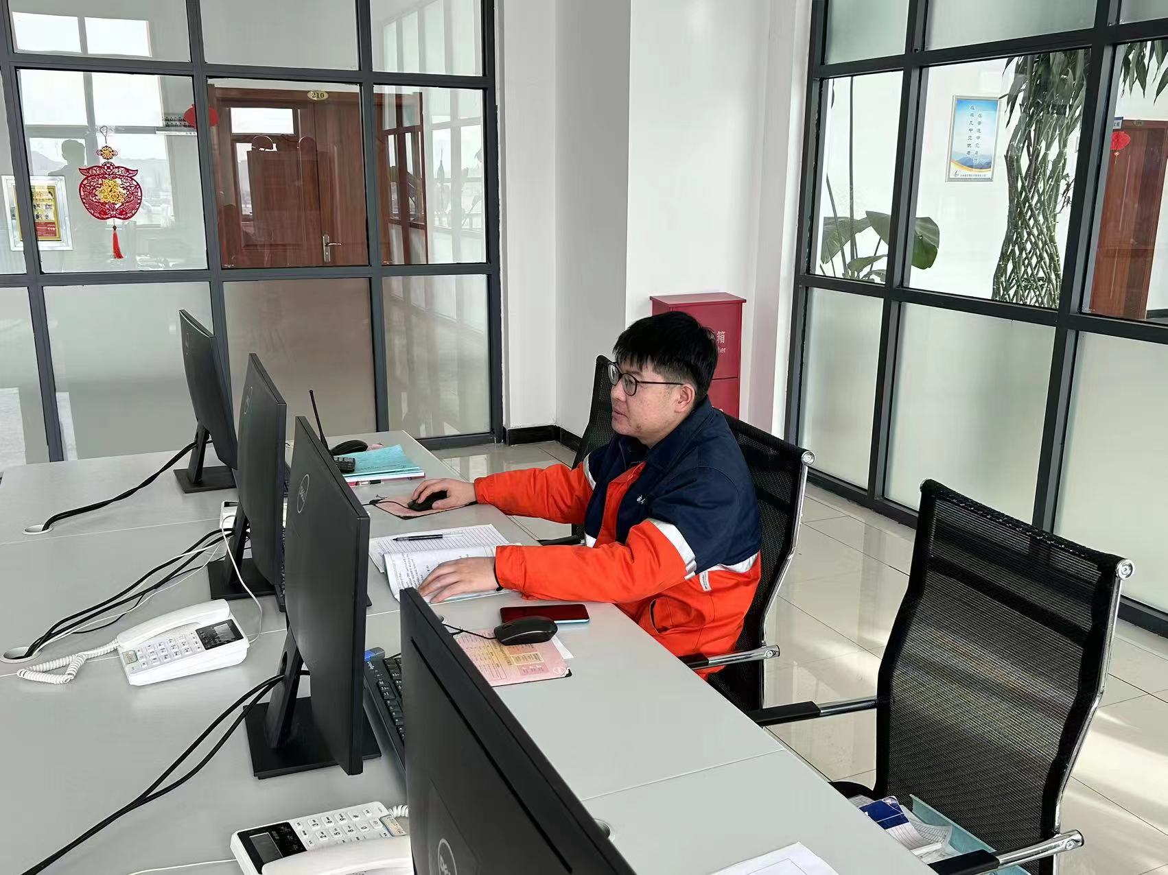 esball(�й���)�ٷ���վ