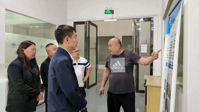 �Զ������߳�ȥ����������Ŀ��������������esball���š�һ���֡����������չ��������